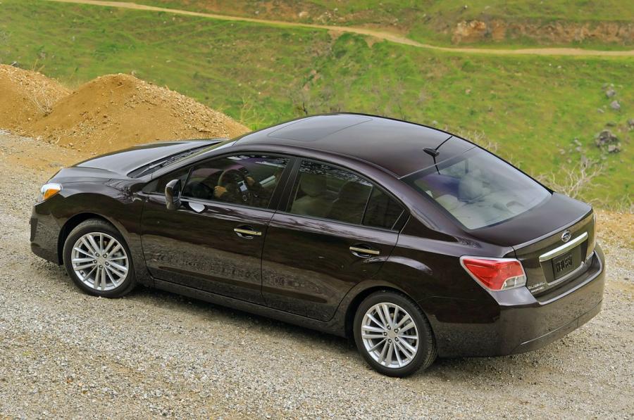  Subaru Impreza Sedan 2012 года  (фото 36 из 43)